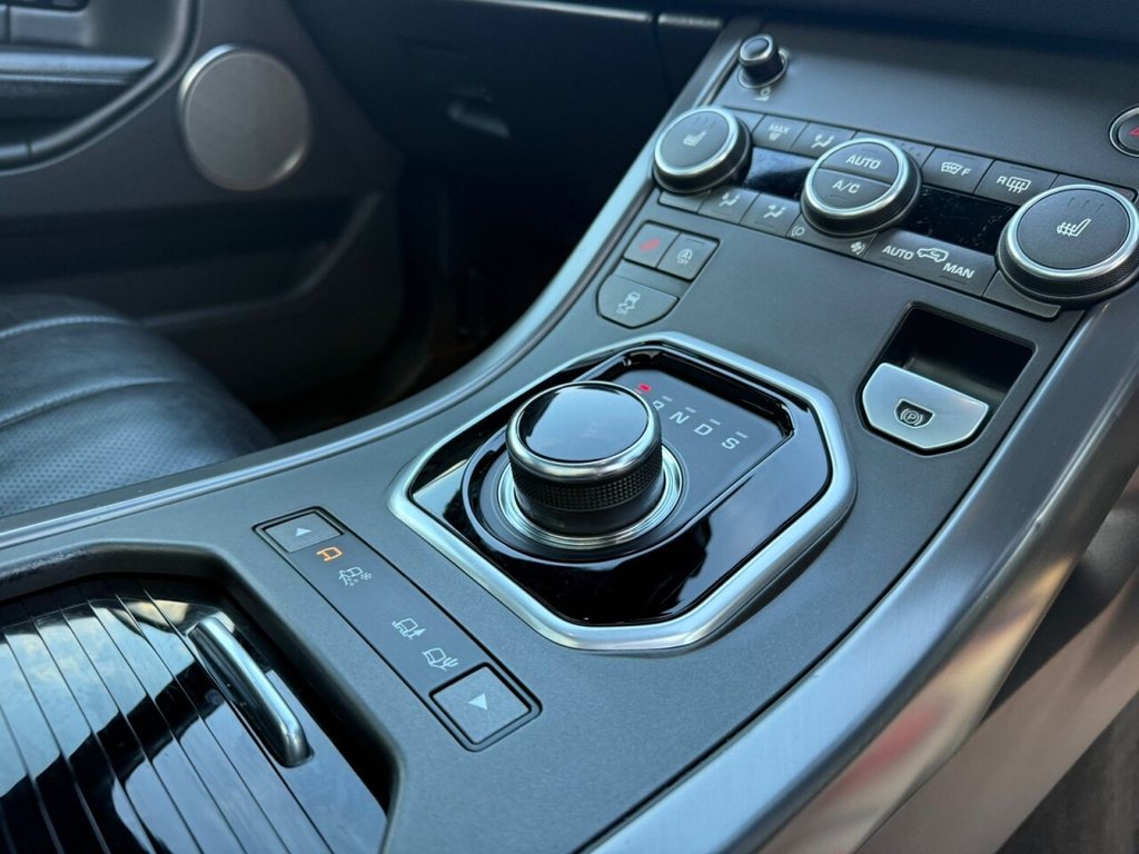 Used Land Rover Range Rover Evoque 2018 for sale - 76710977: Photo 32