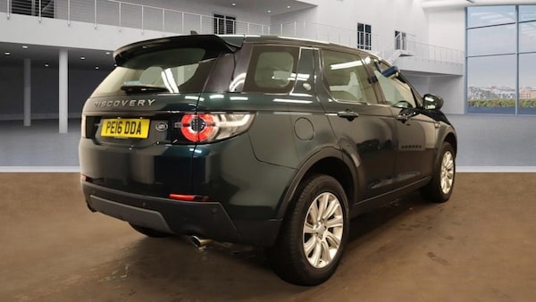 Used Land Rover Discovery Sport 2016 for sale - 73458877: Photo 8