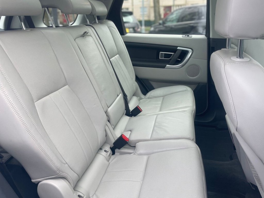 Used Land Rover Discovery Sport 2017 for sale - 77227366: Photo 21
