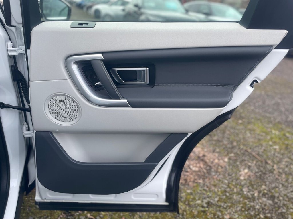 Used Land Rover Discovery Sport 2017 for sale - 77227366: Photo 23