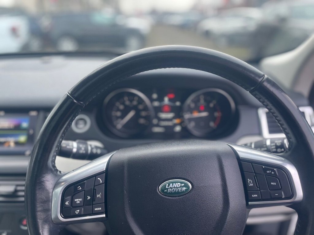 Used Land Rover Discovery Sport 2017 for sale - 77227366: Photo 24