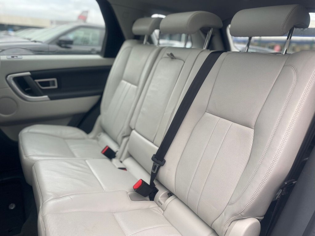 Used Land Rover Discovery Sport 2017 for sale - 77227366: Photo 35