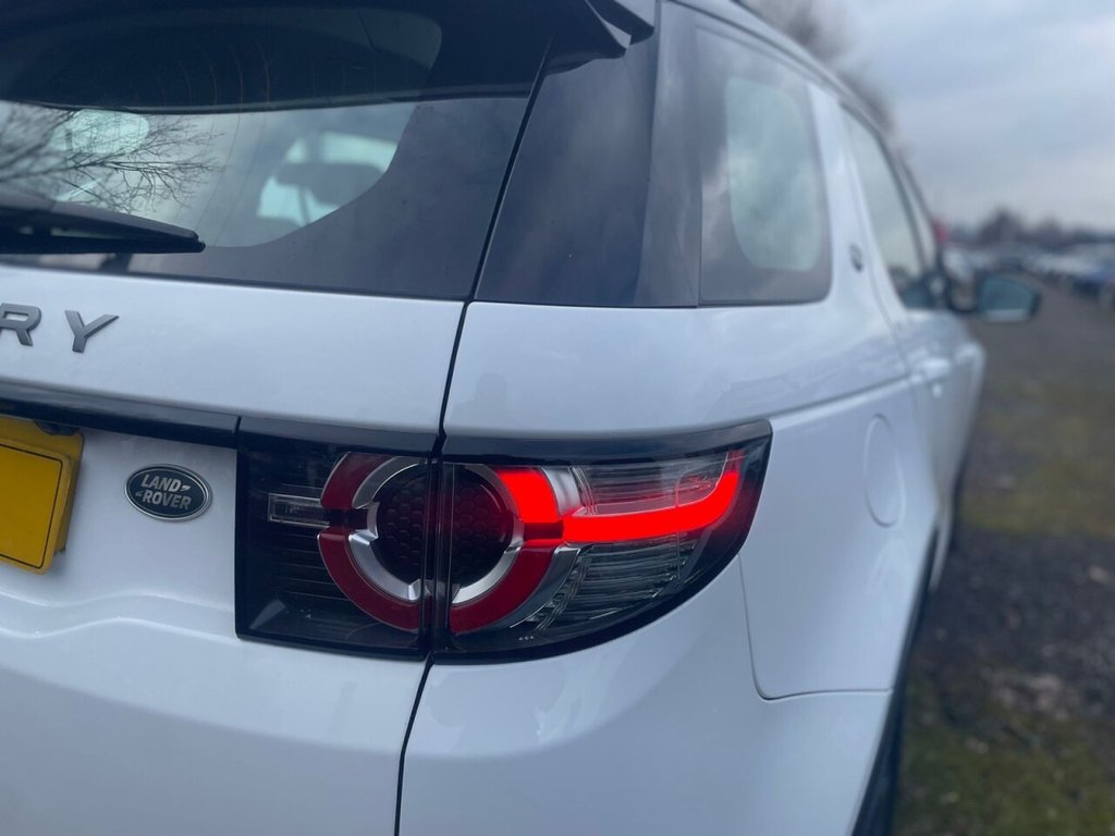 Used Land Rover Discovery Sport 2017 for sale - 77227366: Photo 5