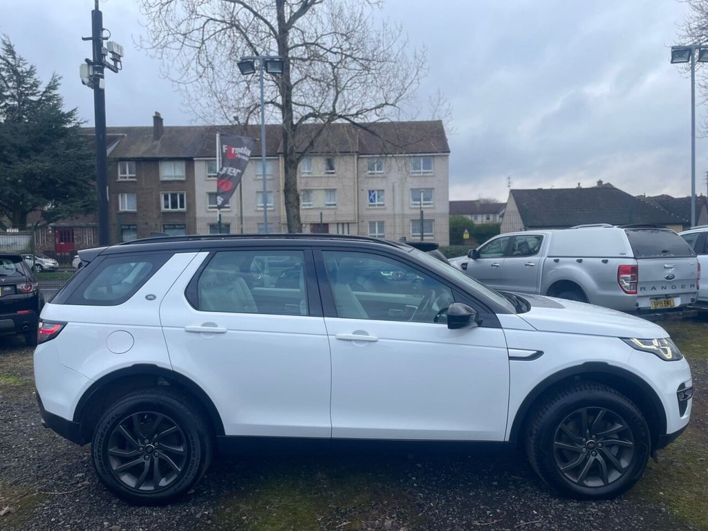 Used Land Rover Discovery Sport 2017 for sale - 77227366: Photo 9