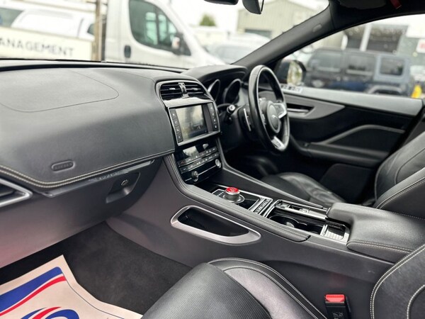 Used Jaguar F-Pace 2017 for sale - 70625986: Photo 35