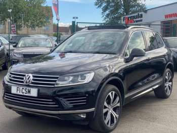 Used Volkswagen Touareg 2015 for sale - 63503953: Photo