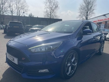 Used Ford Focus 2015 for sale - 78044411: Photo