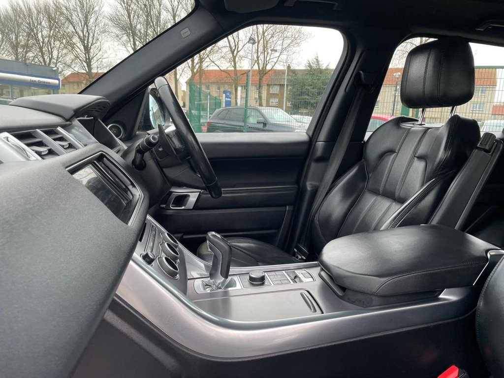 Used Land Rover Range Rover Sport 2015 for sale - 77668771: Photo 39