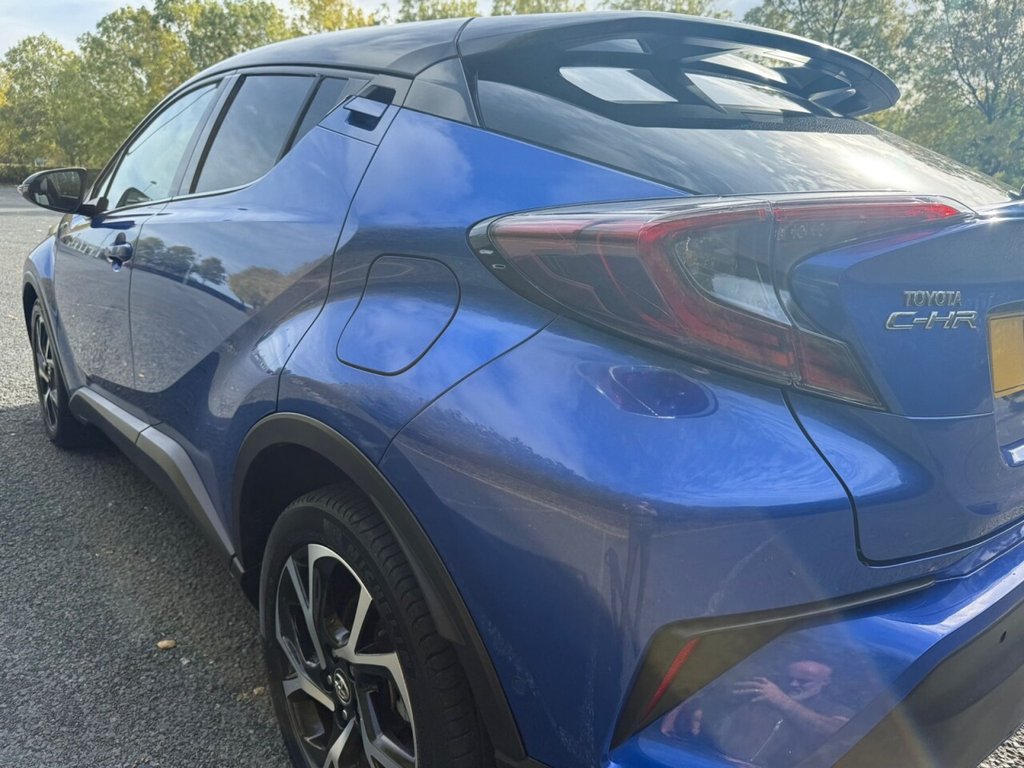 Used Toyota C-HR 2017 for sale - 76162986: Photo 10