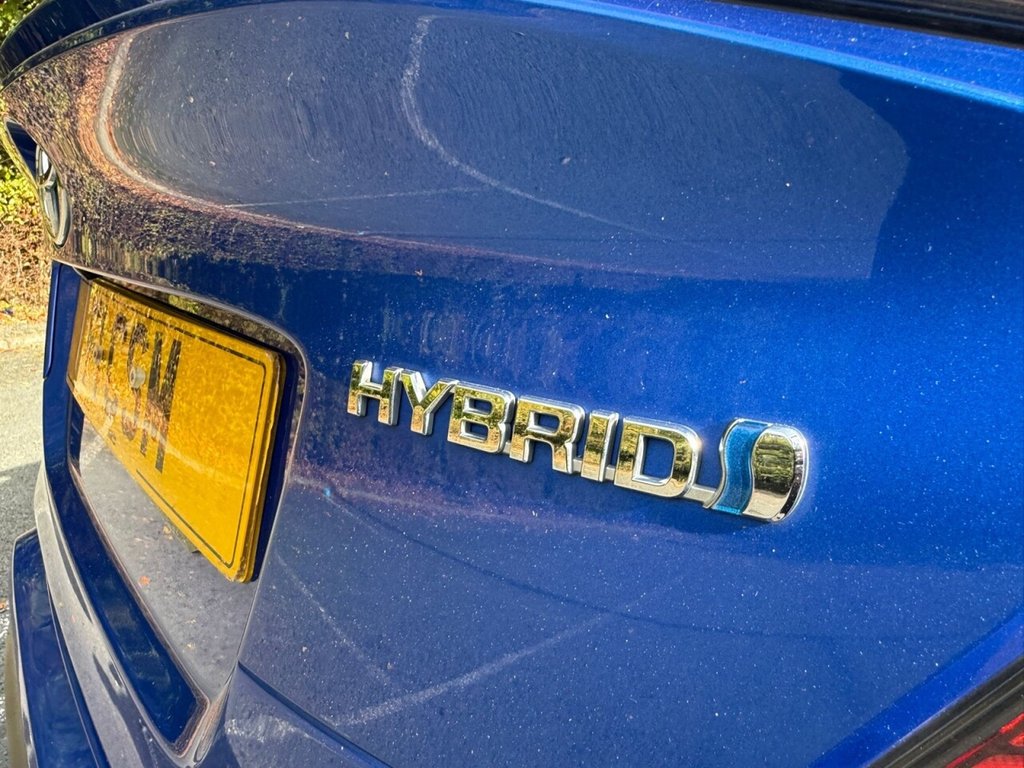 Used Toyota C-HR 2017 for sale - 76162986: Photo 12