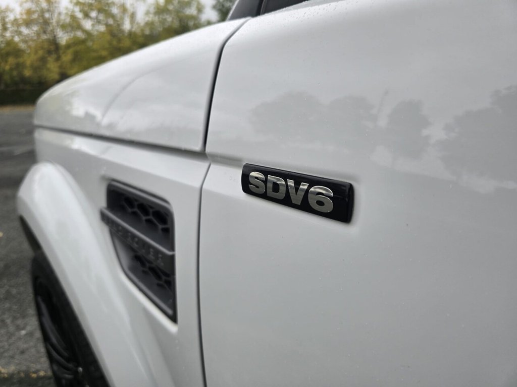 Used Land Rover Discovery 2015 for sale - 76323660: Photo 18