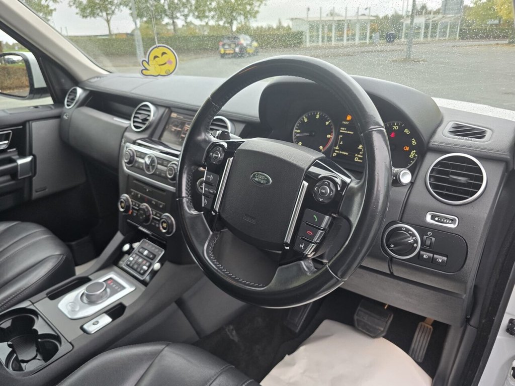 Used Land Rover Discovery 2015 for sale - 76323660: Photo 32