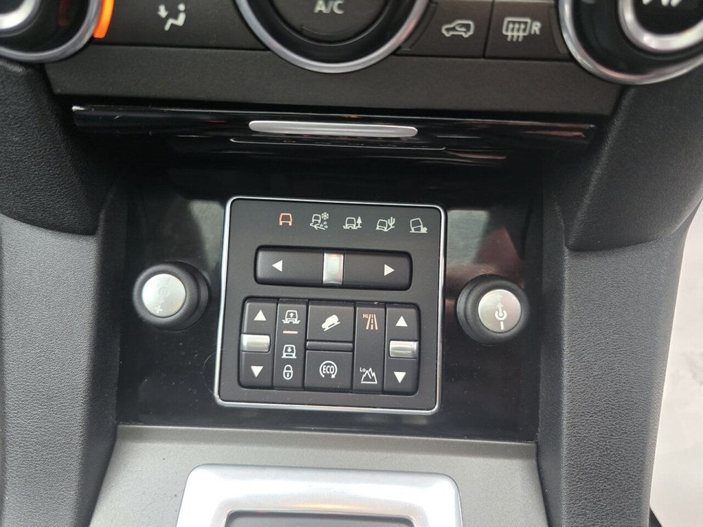 Used Land Rover Discovery 2015 for sale - 76323660: Photo 34