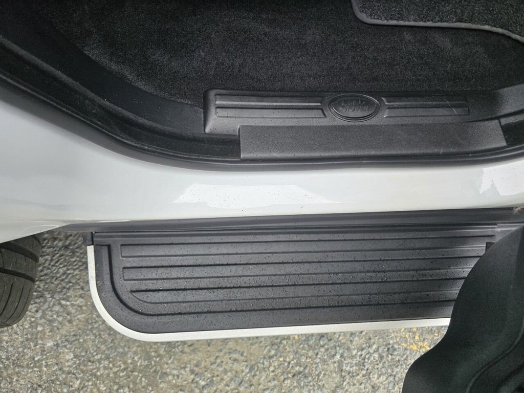 Used Land Rover Discovery 2015 for sale - 76323660: Photo 42