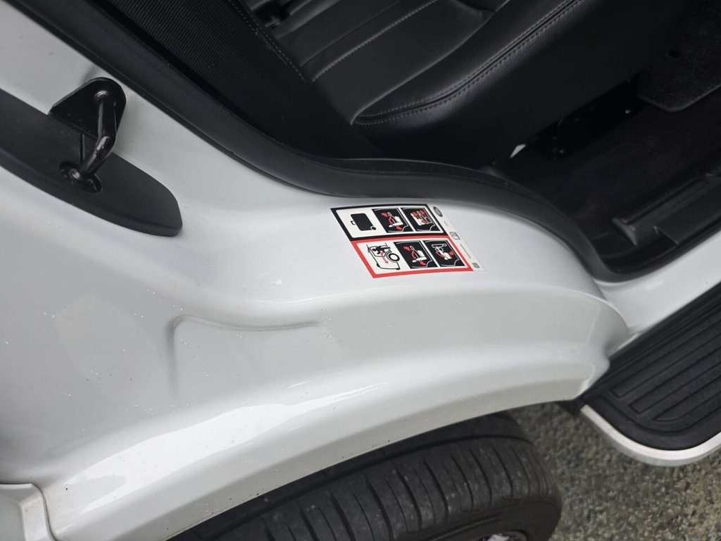 Used Land Rover Discovery 2015 for sale - 76323660: Photo 44