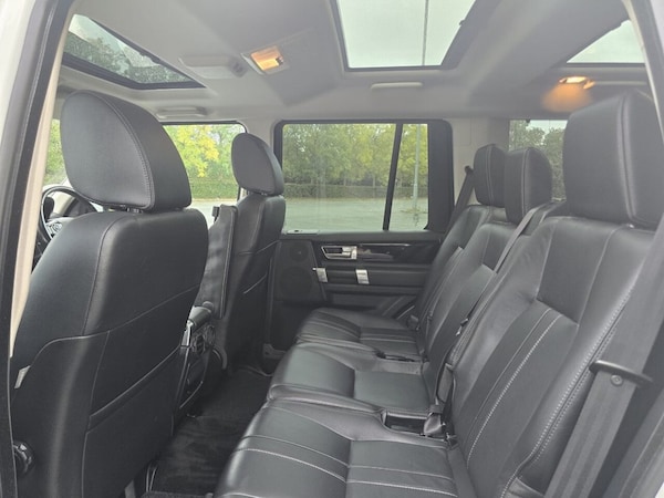 Used Land Rover Discovery 2015 for sale - 76323660: Photo 48