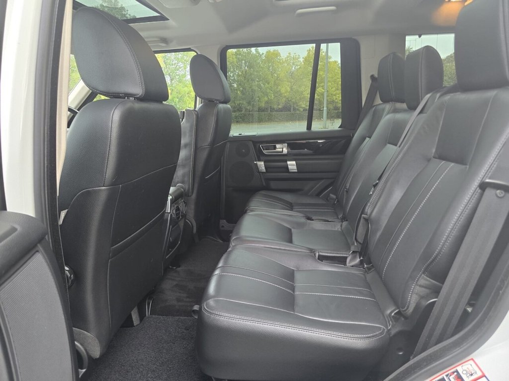 Used Land Rover Discovery 2015 for sale - 76323660: Photo 49