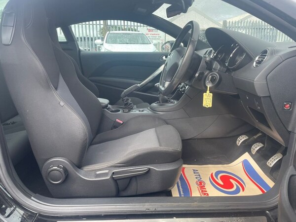 Used Peugeot RCZ 2012 for sale - 69945787: Photo 18