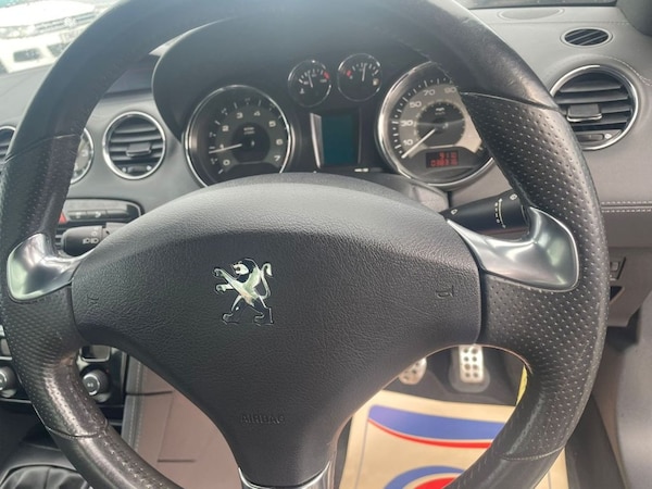 Used Peugeot RCZ 2012 for sale - 69945787: Photo 19
