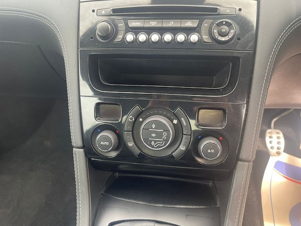 Used Peugeot RCZ 2012 for sale - 69945787: Photo 22