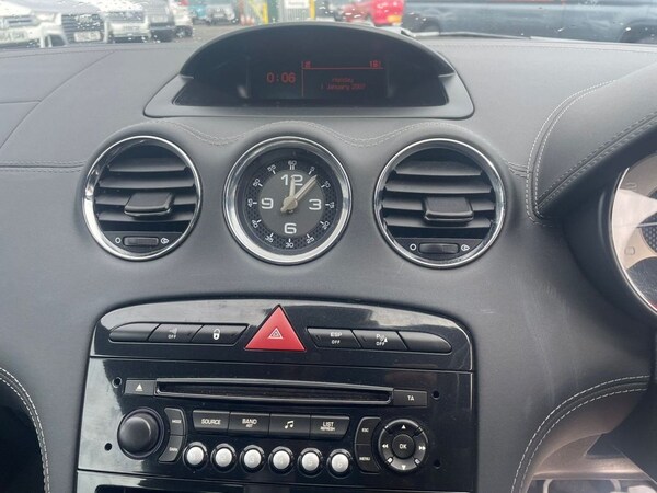 Used Peugeot RCZ 2012 for sale - 69945787: Photo 25