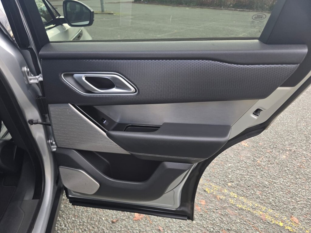 Used Land Rover Range Rover Velar 2019 for sale - 76178439: Photo 35