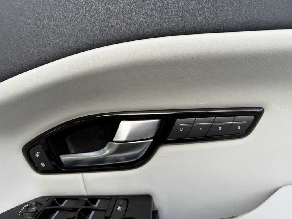 Used Land Rover Range Rover Evoque 2015 for sale - 74434476: Photo 17