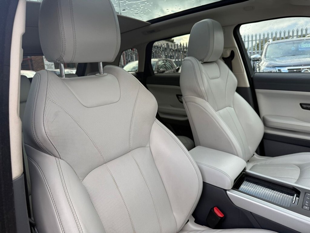 Used Land Rover Range Rover Evoque 2015 for sale - 74434476: Photo 25