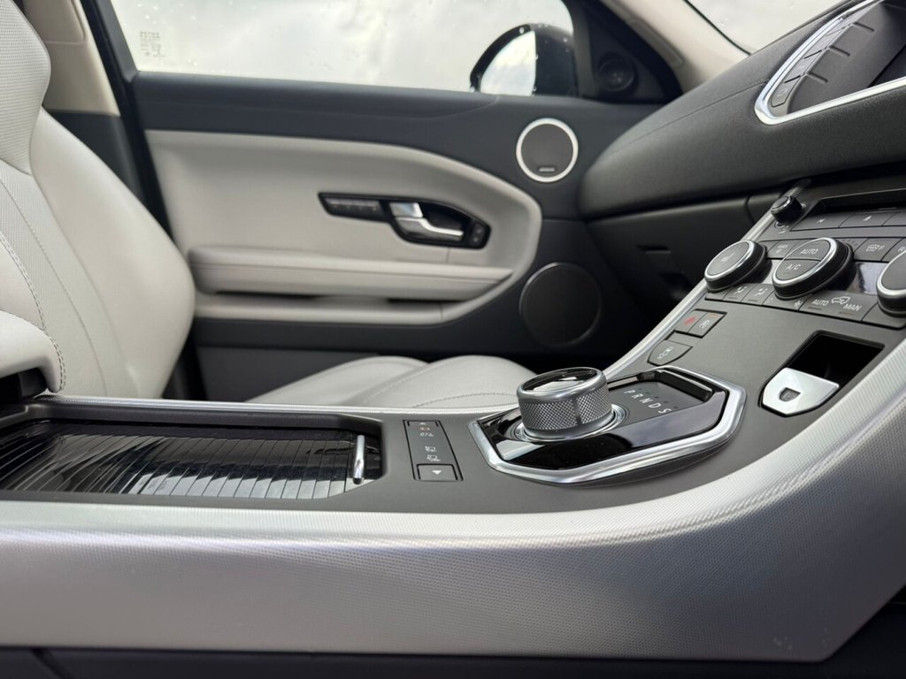 Used Land Rover Range Rover Evoque 2015 for sale - 74434476: Photo 29