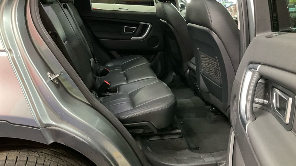 Used Land Rover Discovery Sport 2016 for sale - 77669037: Photo 6