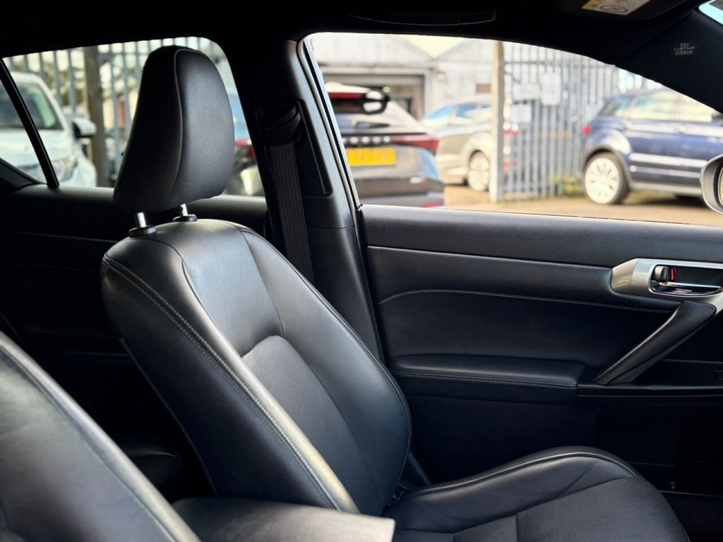 Used Lexus CT 2014 for sale - 76163235: Photo 16