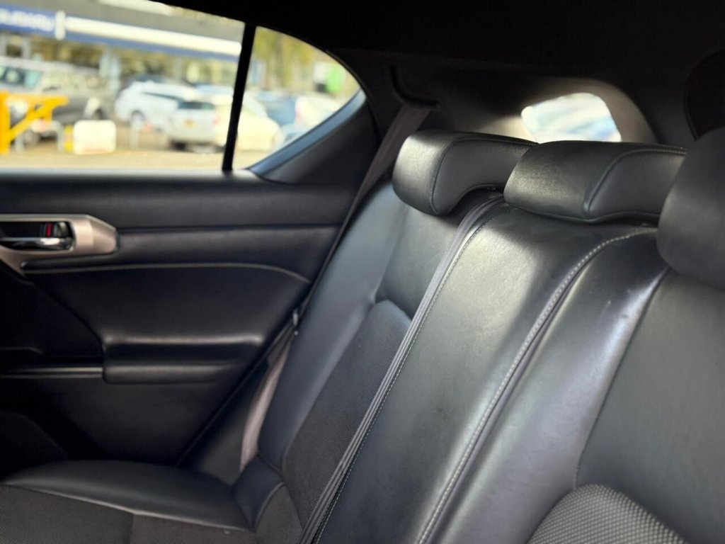 Used Lexus CT 2014 for sale - 76163235: Photo 20