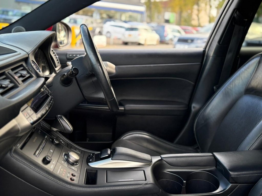 Used Lexus CT 2014 for sale - 76163235: Photo 22