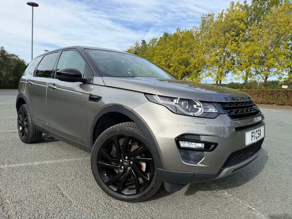 Used Land Rover Discovery Sport 2018 for sale - 76132750: Photo 2