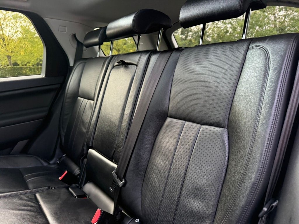 Used Land Rover Discovery Sport 2018 for sale - 76132750: Photo 32