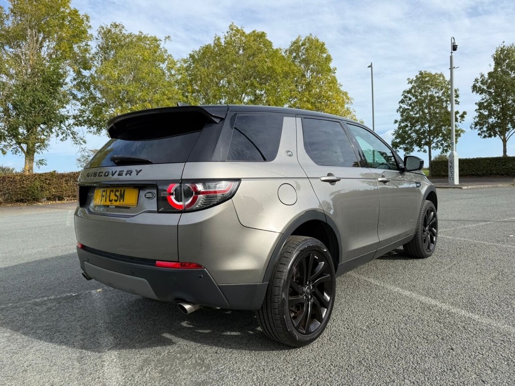 Used Land Rover Discovery Sport 2018 for sale - 76132750: Photo 4