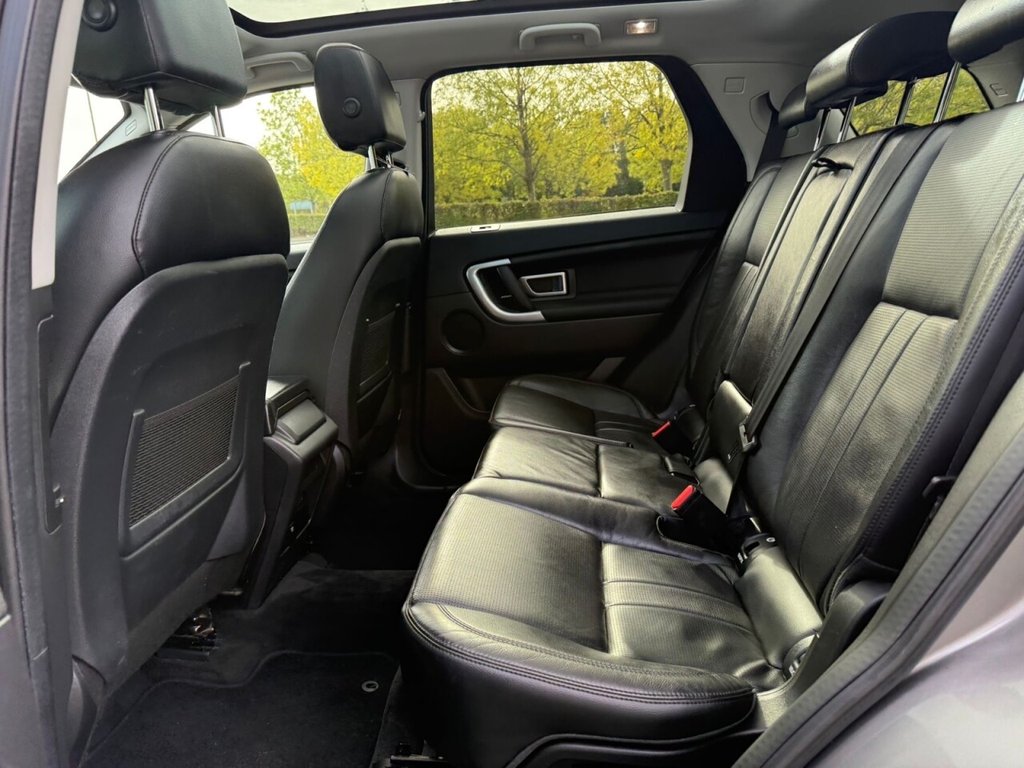 Used Land Rover Discovery Sport 2018 for sale - 76132750: Photo 42