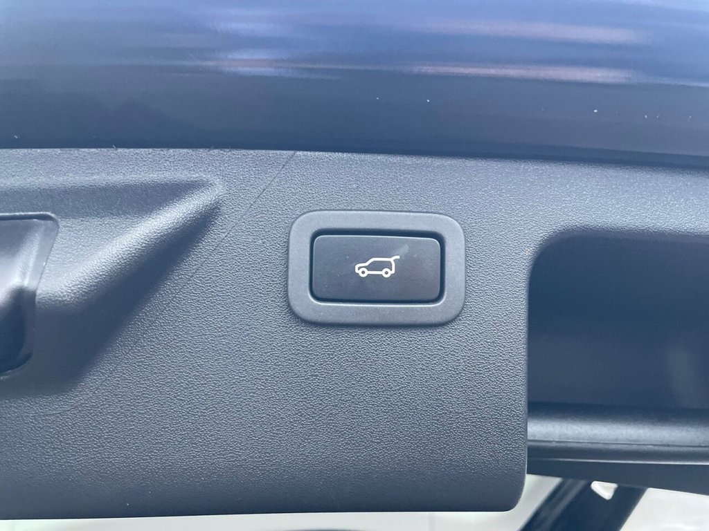 Used Land Rover Discovery Sport 2018 for sale - 77200063: Photo 40