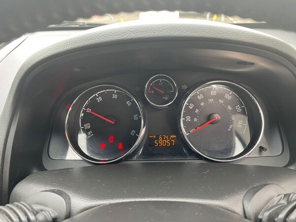 Used Vauxhall Antara 2013 for sale - 69945796: Photo 13