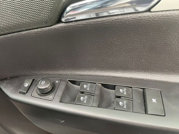 Used Vauxhall Antara 2013 for sale - 69945796: Photo 17