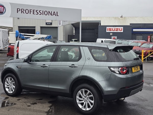 Used Land Rover Discovery Sport 2018 for sale - 74974003: Photo 3