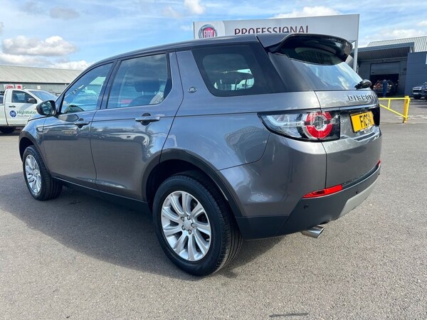 Used Land Rover Discovery Sport 2016 for sale - 72229245: Photo 5