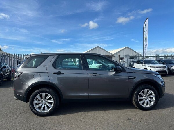 Used Land Rover Discovery Sport 2016 for sale - 72229245: Photo 6