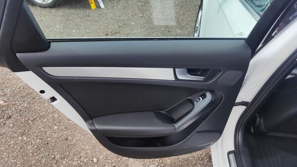 Used Audi A4 2015 for sale - 69945824: Photo 25