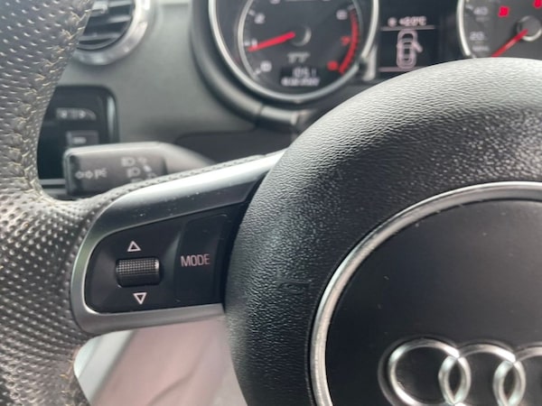 Used Audi TT 2012 for sale - 69945803: Photo 21