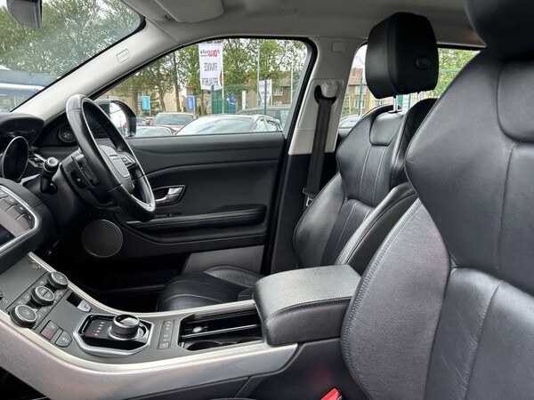 Used Land Rover Range Rover Evoque 2017 for sale - 68193876: Photo 35
