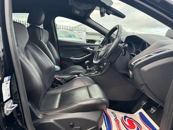 Used Ford Focus 2015 for sale - 68315788: Photo 15