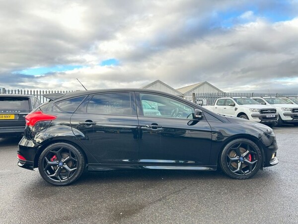 Used Ford Focus 2015 for sale - 68315788: Photo 7