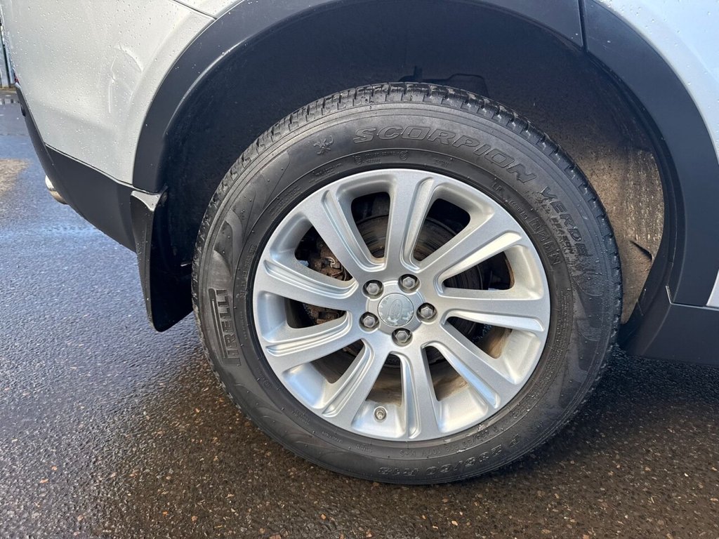 Used Land Rover Discovery Sport 2015 for sale - 77667213: Photo 13