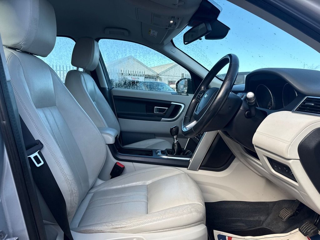 Used Land Rover Discovery Sport 2015 for sale - 77667213: Photo 14